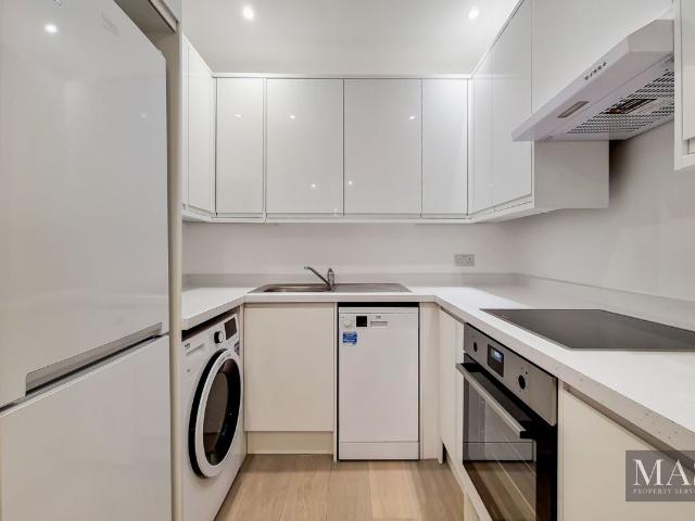 Kempsford Gardens, London SW5, 2 bed flat to rent, £3,000 pcm | PrimeLocation
