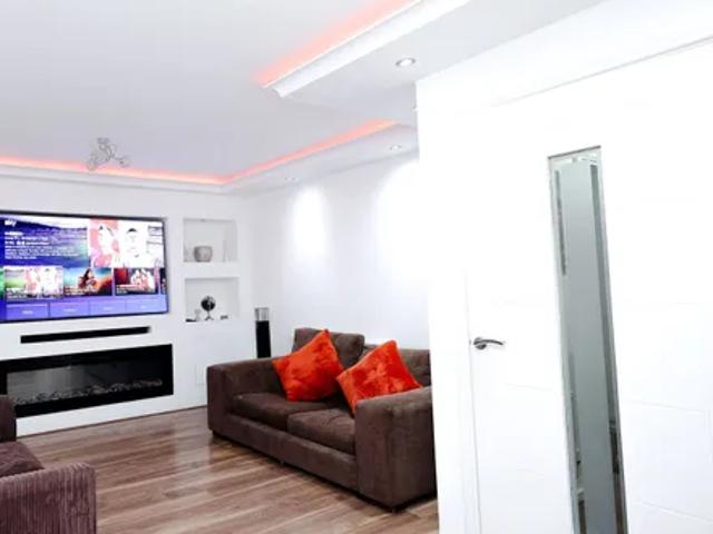 Kempster Gardens, Salford, M7 1AE, United Kingdom | 4 bed house for rent #164260361 | Rentberry