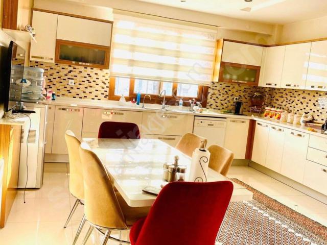 Kent Meydanı Civarı Kiralık 4+1 Lüks Daire