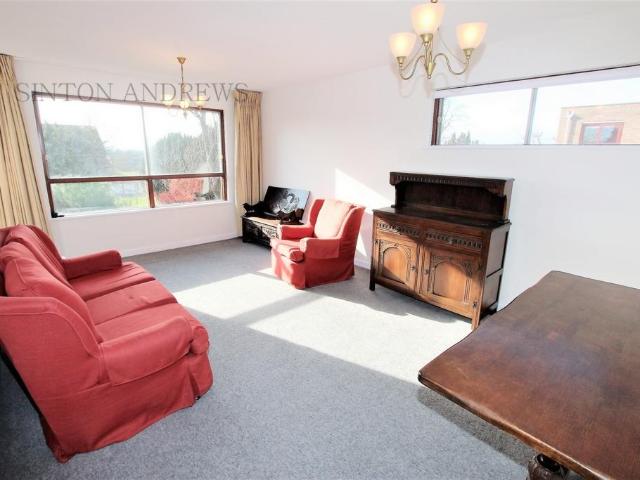Kent Avenue, London, W13 8BH, United Kingdom | 2 bed apartment for rent #69380728 | Rentberry
