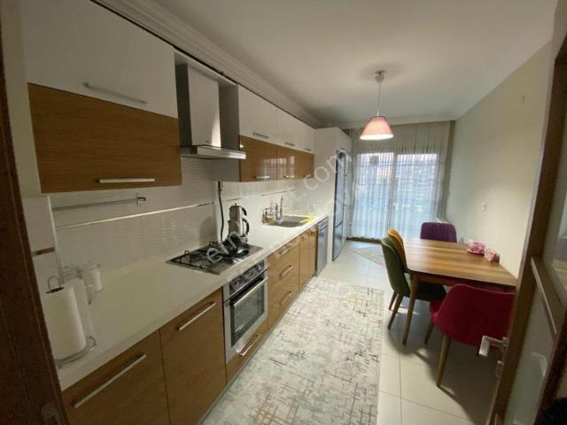 Kent Bornova Evleri'nde Full Eşyalı,doğalgazlı 2+1 Kiralık Daire