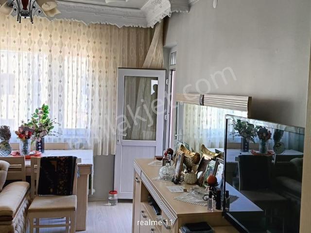 Kent Emlak'tan Gazi Yakup Satar Caddesinde Satılık Daire