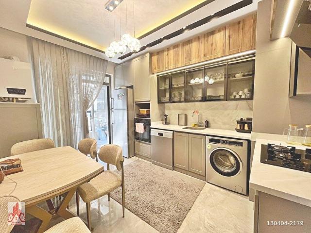 KENT EMLAK'TAN SIFIR BİNADA SIFIR DAİRE 2+1 ULTRA LÜX YAPILI E.BANYOLU G.ODALI ASANSÖRLÜ !
