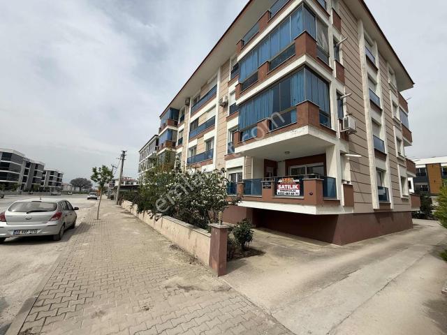 Kent Gayrimenkul'den Önü Açık 4+1 Satılık Daire