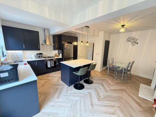 Kent House Lane, Beckenham BR3, 3 bed end terrace house to rent, £3,000 pcm | PrimeLocation
