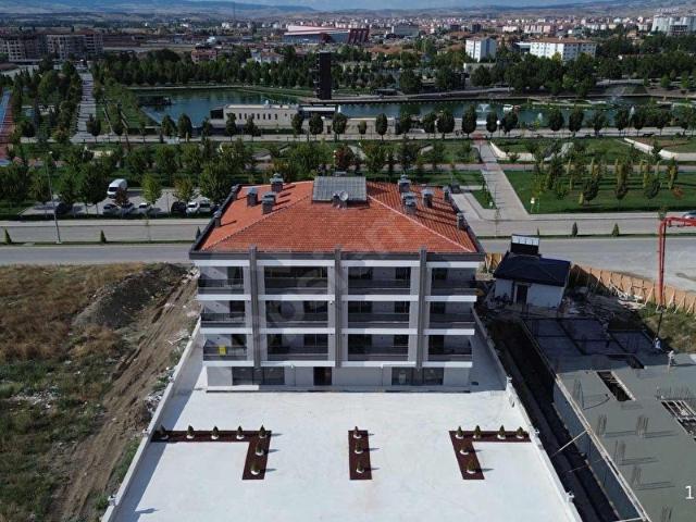 KENT PARK KARŞISI 1+1 YERDEN ISITMALI SATILIK SIFIR DAİRE