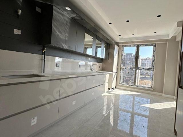 KENT PLAZA GAYRİMENKUL SATIYOR HAVUZLU SIFIR A PLUS ULTRA LÜKS 3+1 SATILIK DAİRE