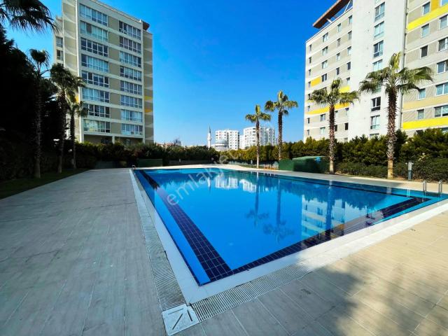 Kent Plus New Port 1.kat Mobilyalı Beyaz Eşyalı 63m2 Satılık 1+1