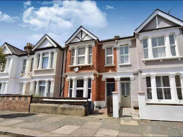 Kent Road, London, W4 5EY, United Kingdom | 2 bed apartment for rent #139402500 | Rentberry