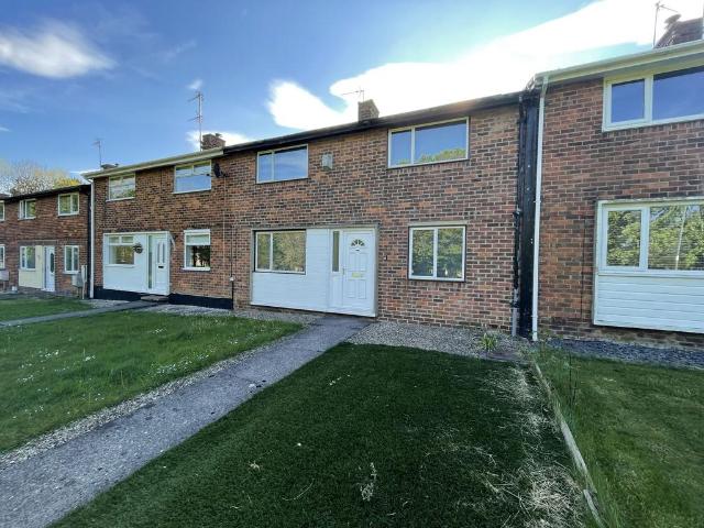 Kent Walk, Acre Rigg, Peterlee. 5 bed terraced house to rent £820 pcm £189 pw