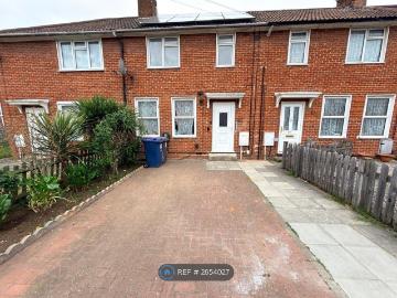 Kenton, Harrow HA3, 2 bed flat to rent, £1,995 pcm | PrimeLocation