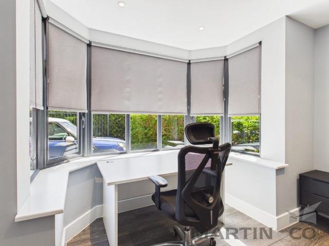 Kenton Lane, Harrow Weald 1 bed in a house share to rent £1,000 pcm £231 pw