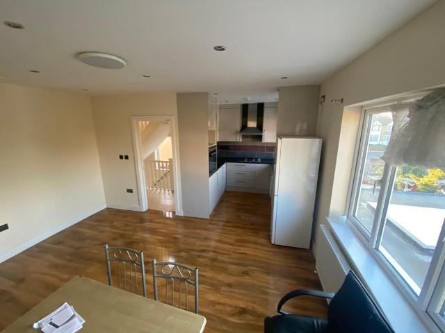 Kenton Road, Harrow HA3, 4 bed property to rent, £3,050 pcm | PrimeLocation