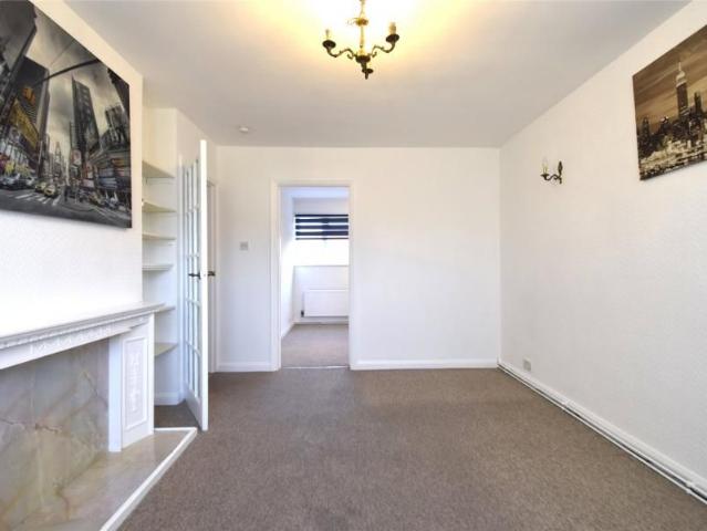 Kenton Road, Harrow, HA3