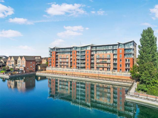 Kentmere Drive, Doncaster 2 bed apartment to rent £1,295 pcm £299 pw