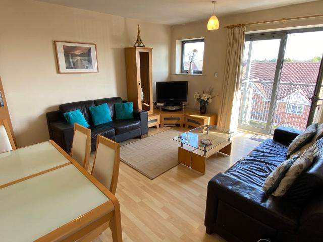 Kentmere Drive, Doncaster DN4, 3 bed flat to rent, £900 pcm | PrimeLocation