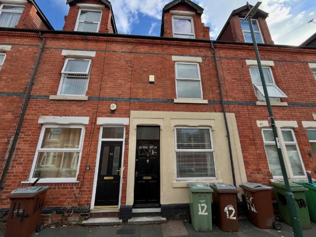 Kentwood Road, NOTTINGHAM 3 bed house to rent £950 pcm £219 pw