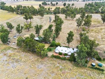 'Kentucky Downs' a country estate just 7km from Gunnedah