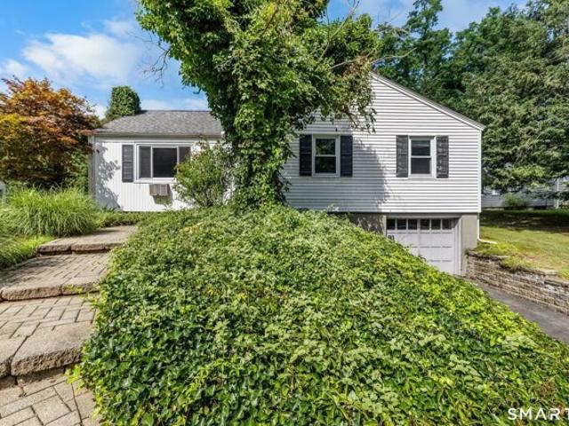 Kenwood St, Berlin, Home For Sale