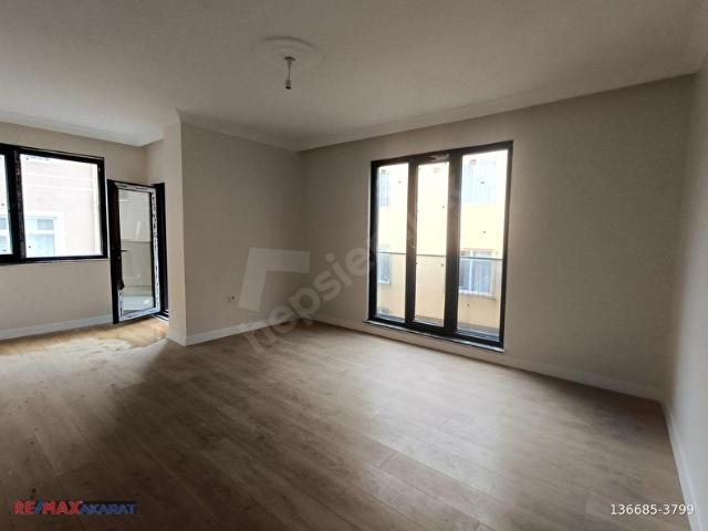 KENAN TÜRKMEN'DEN SATILIK METRO YA 2DK. 3+1 GENİŞ DAİRE