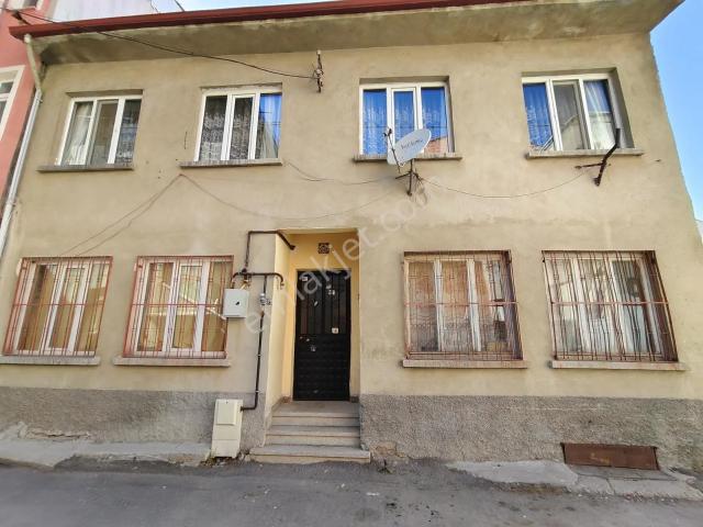 Kenan Uzman'dan L.h.paşa Mahallesinde Satılık Müstakil Ev