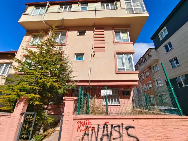 Kenan Uzman'dan Meydan Mah.de Kiralık Eşyalı 1+1 Daire