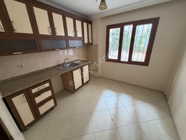 Kenan Evren Zeki Usta Arkası Yüksek Giriş 3+1 Kiralık Daire