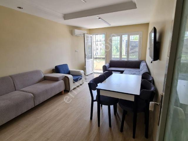 Kenan Evren Bulvar Üzerinde 3+1 Geniş Oturumlu Apartman Dairesi
