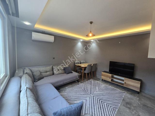 Kenan Evren Cadde Üstü Şıkkk Eşyalı 1+1 Kiralık Daire️