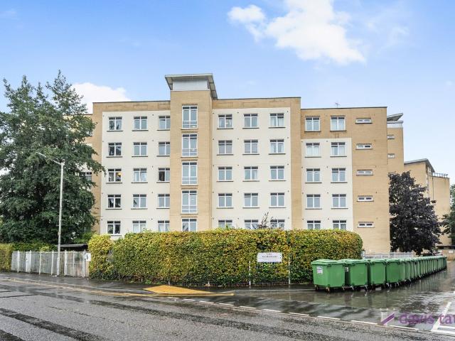 Kenavon Drive, Reading, Berkshire RG1, 2 bed flat to rent, £1,650 pcm | PrimeLocation