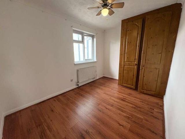 Kendal Close, Feltham, TW14