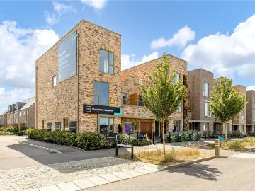 Kendale Road, Waterbeach, Cambridge. 4 bed link detached house to rent £2,300 pcm £531 pw