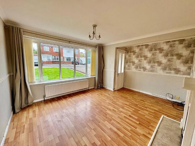 Kendall Rise, Kingswinford, DY6 8LN