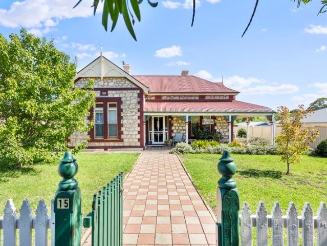 'Kenlor' a return veranda villa with a century of character and a future that feels impossibly bright