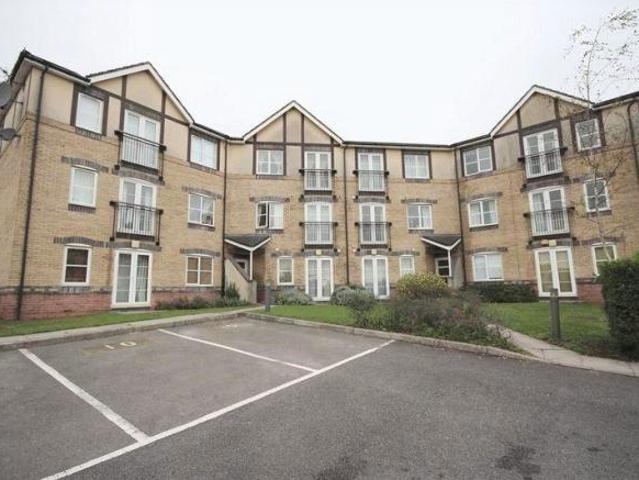 Kenmare Mews, Pontprennau, Cardiff, CF23 2 bed flat to rent £1,050 pcm £242 pw