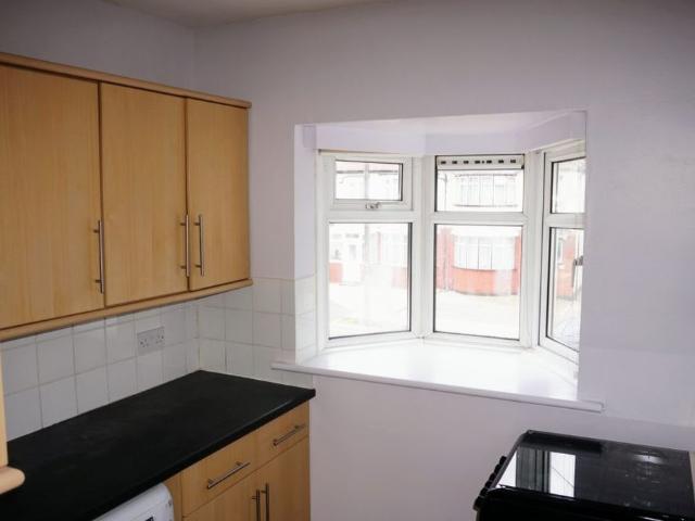 Kenmore Avenue, Harrow, Greater London HA3, 1 bed maisonette to rent, £1,300 pcm | PrimeLocation