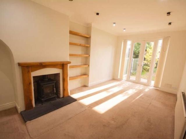 Kenmore Road, Whitefield, M45