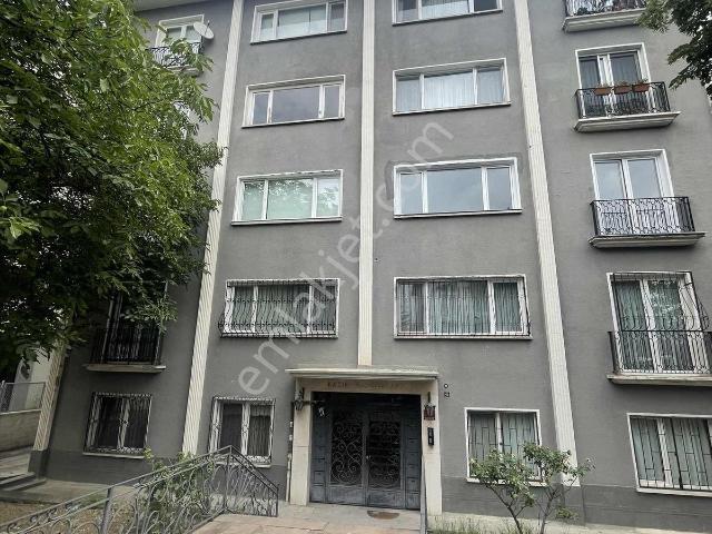 Kennedy Caddesinin En Prestijli Binasında Satılık Daire