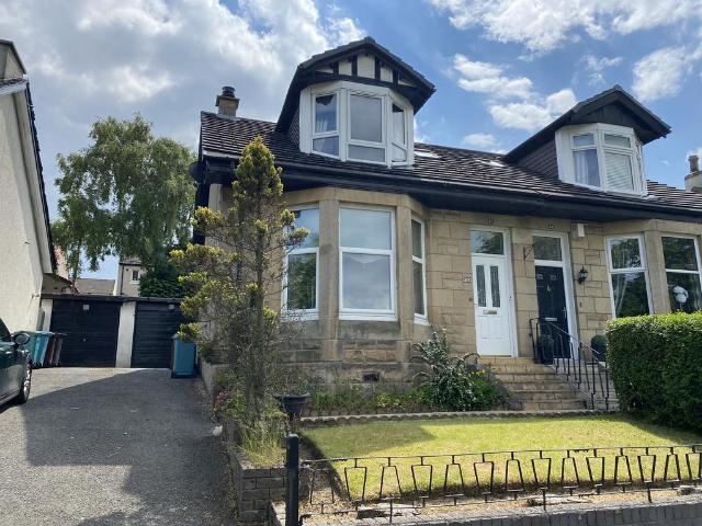 Kennedy Drive, Airdrie, ML6 3 bed semi detached bungalow to rent £1,200 pcm £277 pw