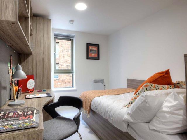 Kennedy Street, Glasgow G4, 1 bed flat to rent, £975 pcm | PrimeLocation