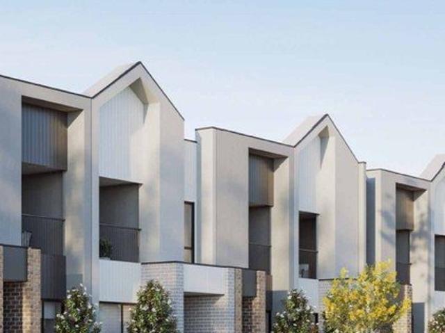 Kennedy 14 East Facing! Walking distance to a Beautiful Park, Childcare, Schools & Club Alamora & Cafe'