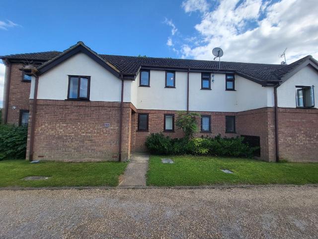 Kennet Close, Berinsfield OX10, 1 bed flat to rent, £1,100 pcm | PrimeLocation