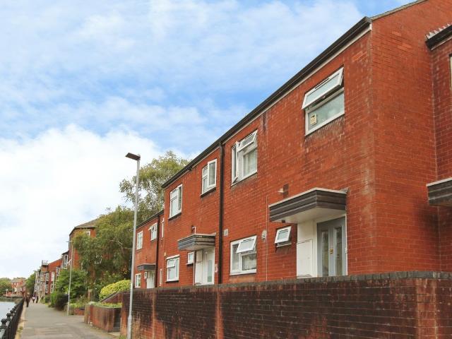 Kennet Side, Reading RG1, 3 bed terraced house to rent, £1,750 pcm | PrimeLocation