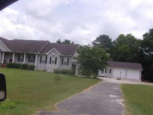 Kenneth Dr