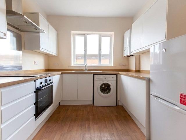 Kennington Avenue, Bishopston, Bristol BS7, 2 bed flat to rent, £1,600 pcm | PrimeLocation