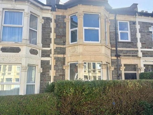 Kennington Avenue Garden, Bristol, BS7 1 bed flat to rent £1,350 pcm £312 pw
