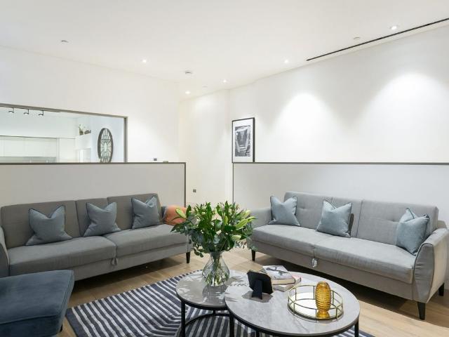 Kenrick Place, London W1U, 3 bed flat to rent, £21,600 pcm | PrimeLocation