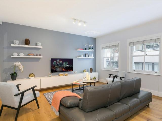 Kenrick Place, London, W1U 2 bed mews to rent £15,288 pcm £3,528 pw