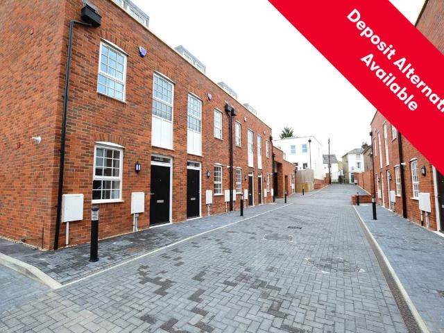Kensington Mews, Tunbridge Wells, Kent TN1, 4 bed terraced house to rent, £2,500 pcm | PrimeLocation