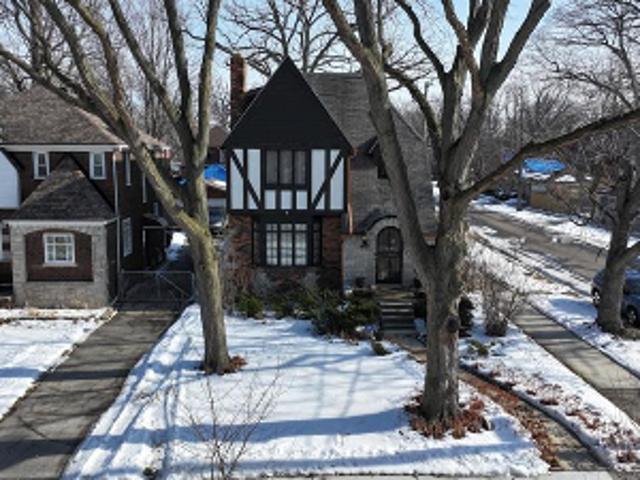 Kensington Ave
